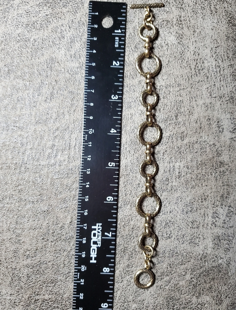 Lia Sophia Ongoing Bracelet Gold Tone 8 inch - Picture 3 of 4